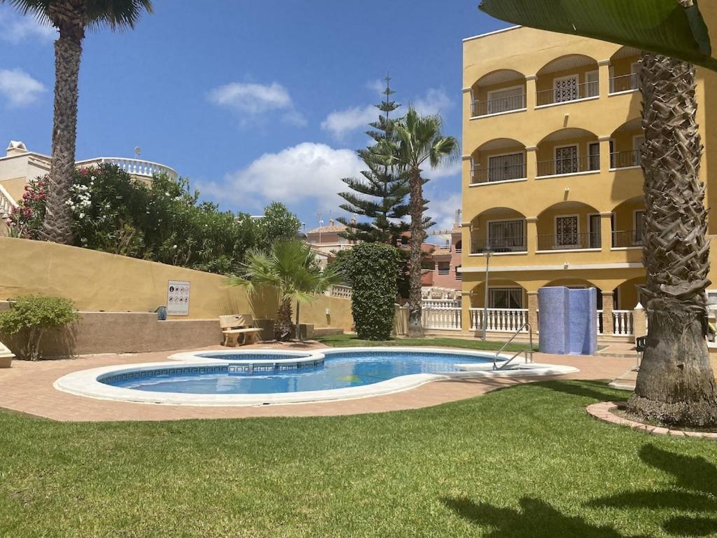 Top Floor Spacious Apartment With Roof Terrace Alicante Exterior photo